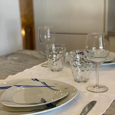 Mel's Place Apartment Tirana